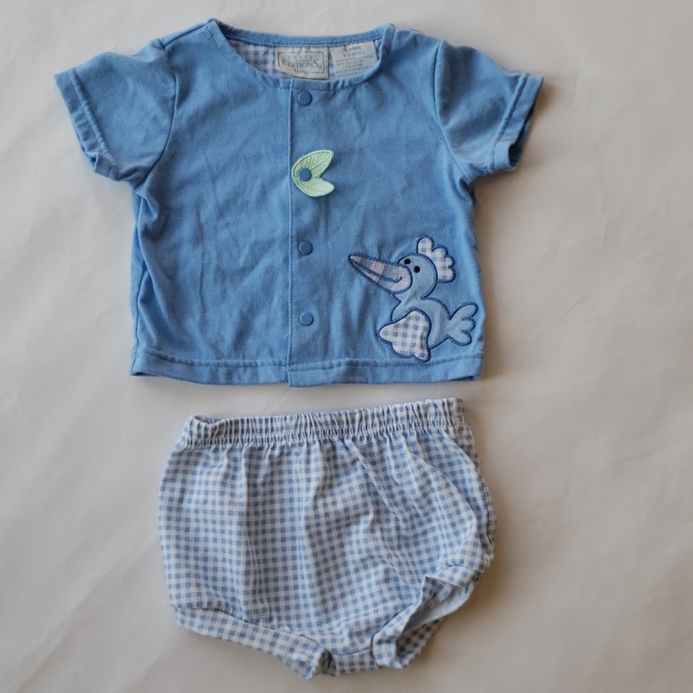 2 piece baby outfit with matching diaper bloomer